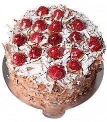 4 ile 6 kişilik Çikolatalı Frambuazlı yaş pasta Isparta pasta