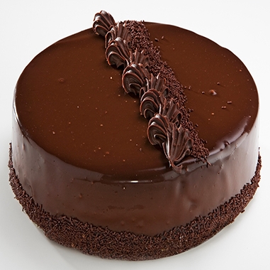 Özenle Hazırlanan Özel 6–9 Kişilik Çikolatalı Yaş Pasta Isparta pasta